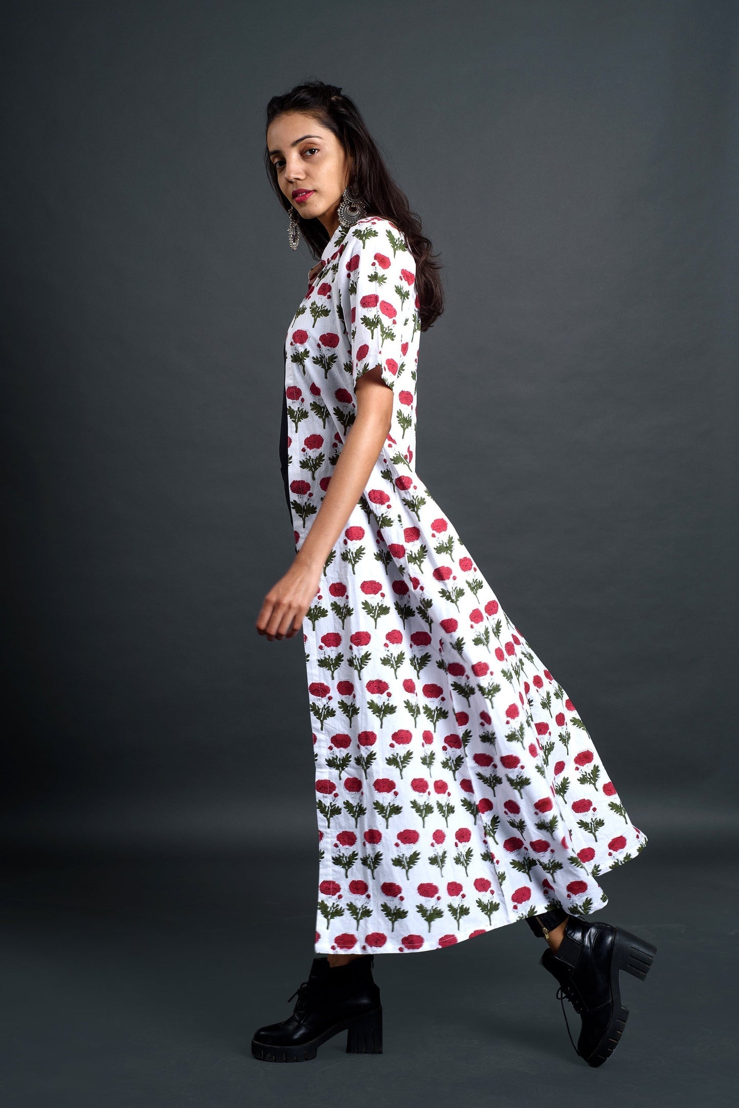 Mughal Motif Cape (10133303181)