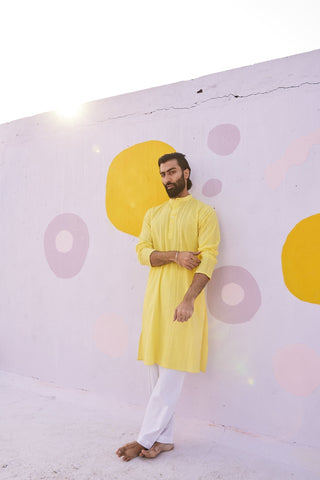 Rue Kurta