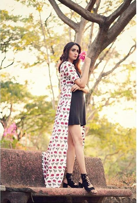 Mughal Motif Cape (10133303181)